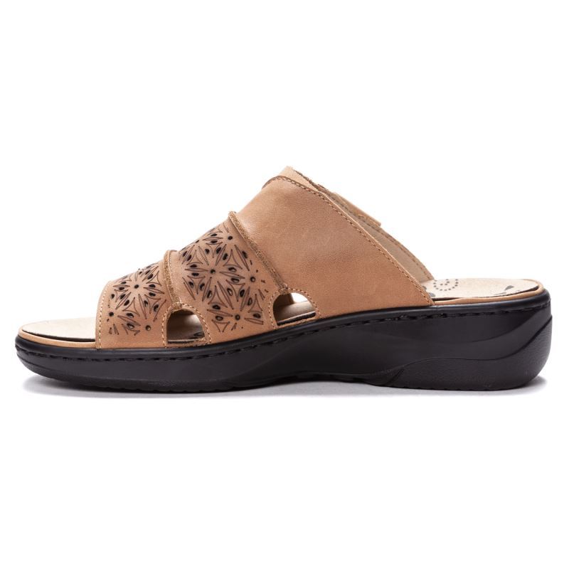 Beige Women's Propet Gertie Sandals | pTlTyKDR