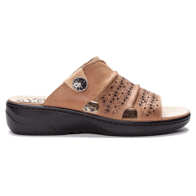 Beige Women's Propet Gertie Sandals | pTlTyKDR