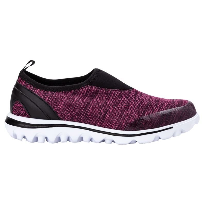 Berry Heather Women's Propet TravelActive Slip-On Sneakers | Nz7p44co