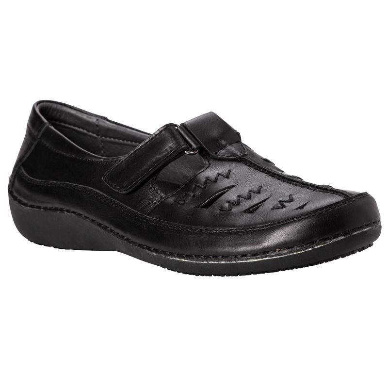 Black Women\'s Propet Clover Casual Shoes | GKZgNB7e