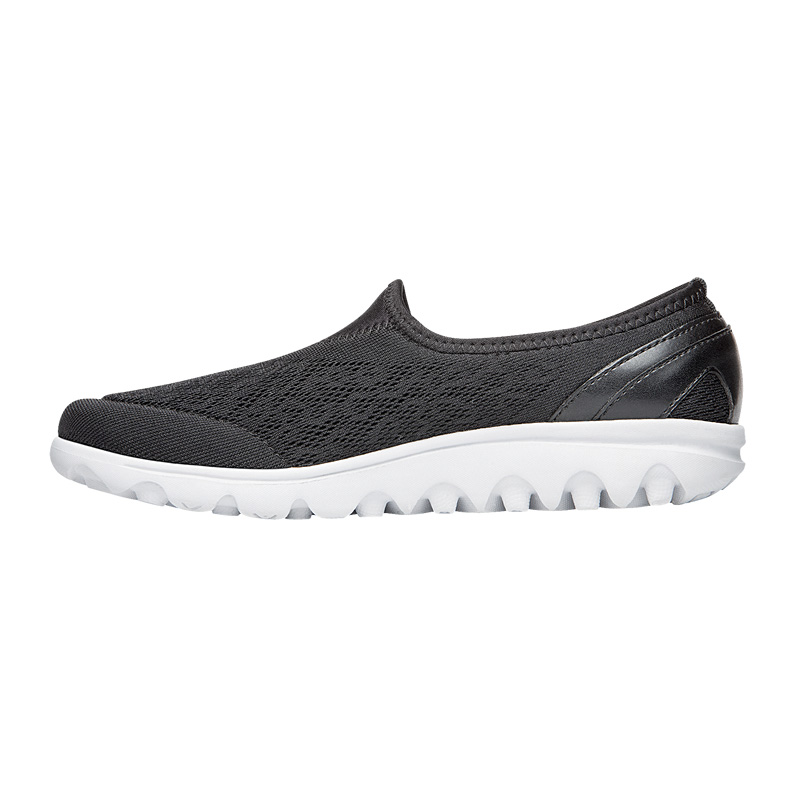 Black Women's Propet TravelActive Slip-On Sneakers | m4Ke32xx