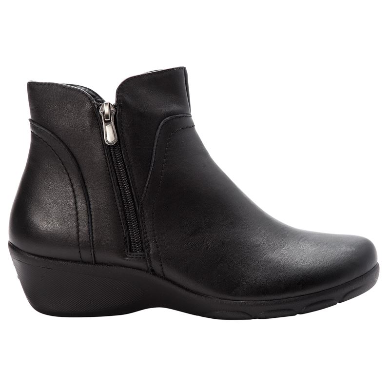 Black Women's Propet Waverly Boots | iHD2plqb