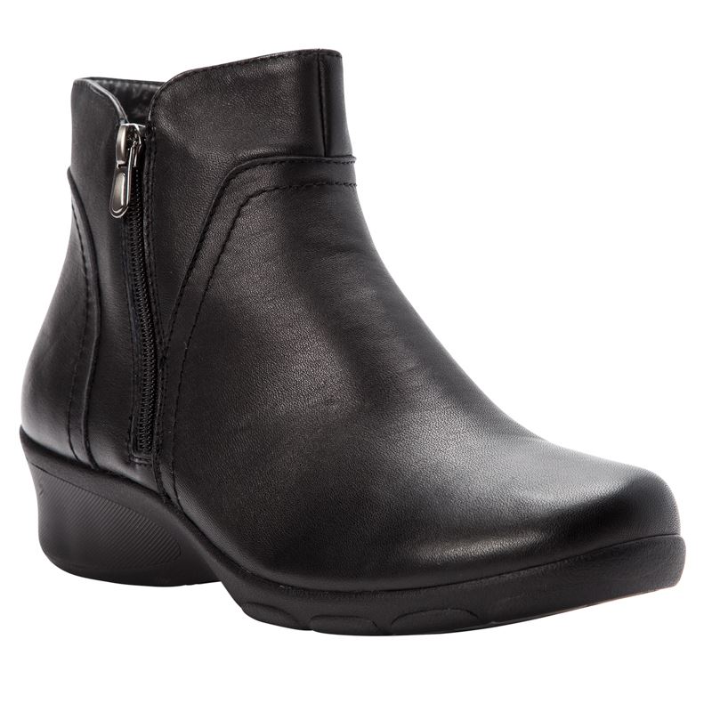 Black Women\'s Propet Waverly Boots | iHD2plqb