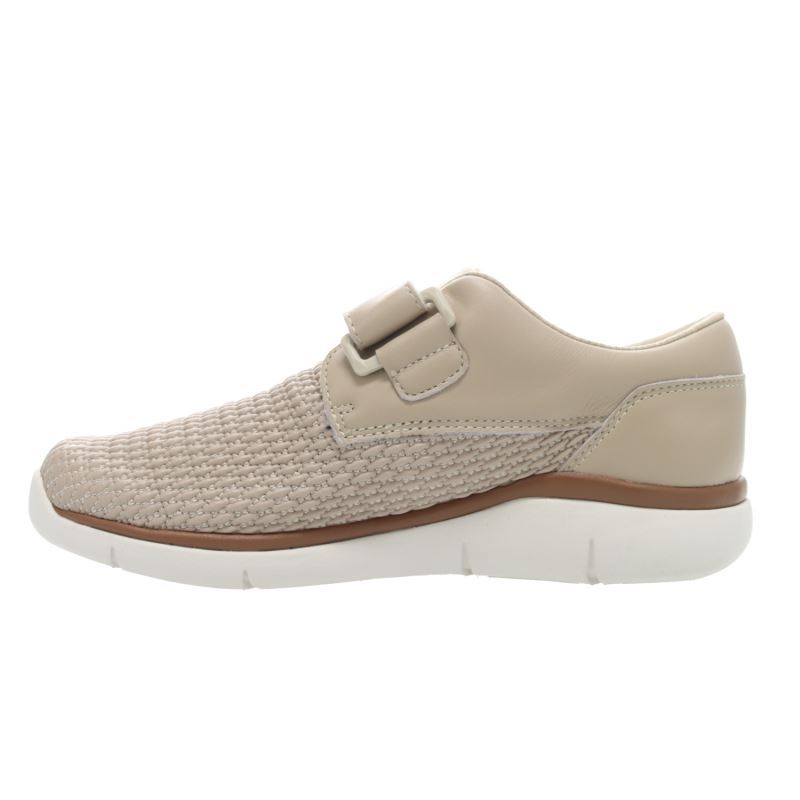 Bone Women's Propet Sylvi Casual Shoes | He2MZTda