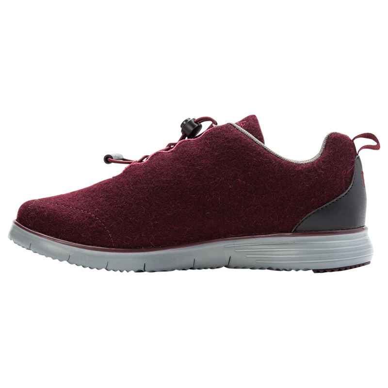 Burgundy Women's Propet TravelFit Prestige Sneakers | LkRSgaIc