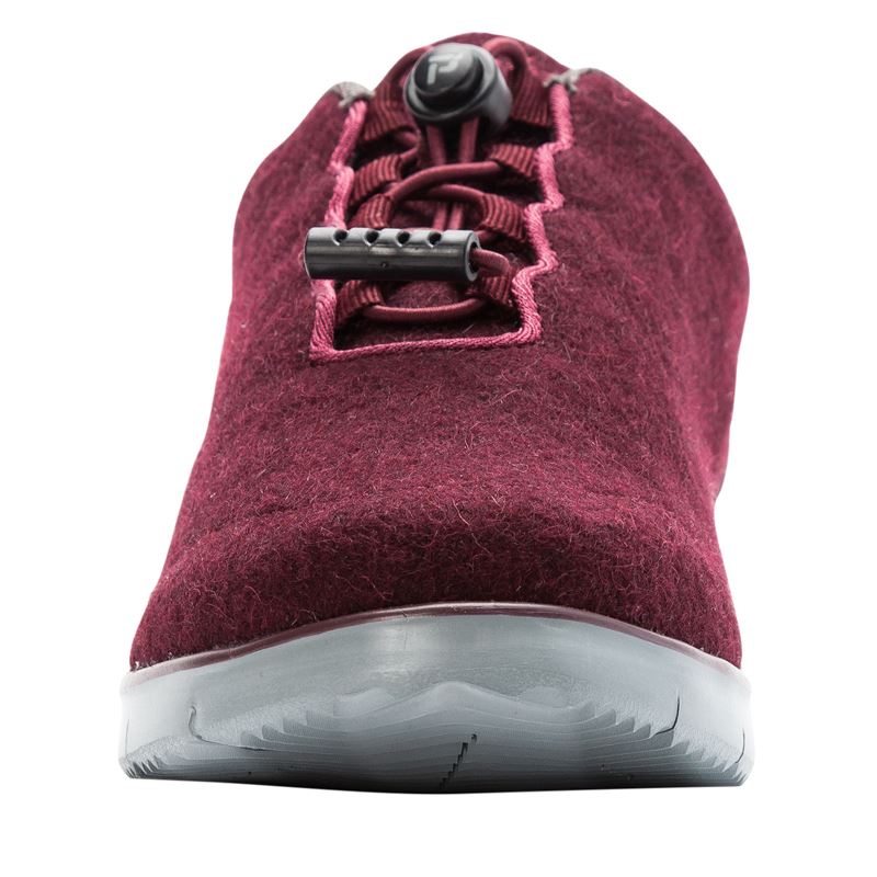 Burgundy Women's Propet TravelFit Prestige Sneakers | LkRSgaIc