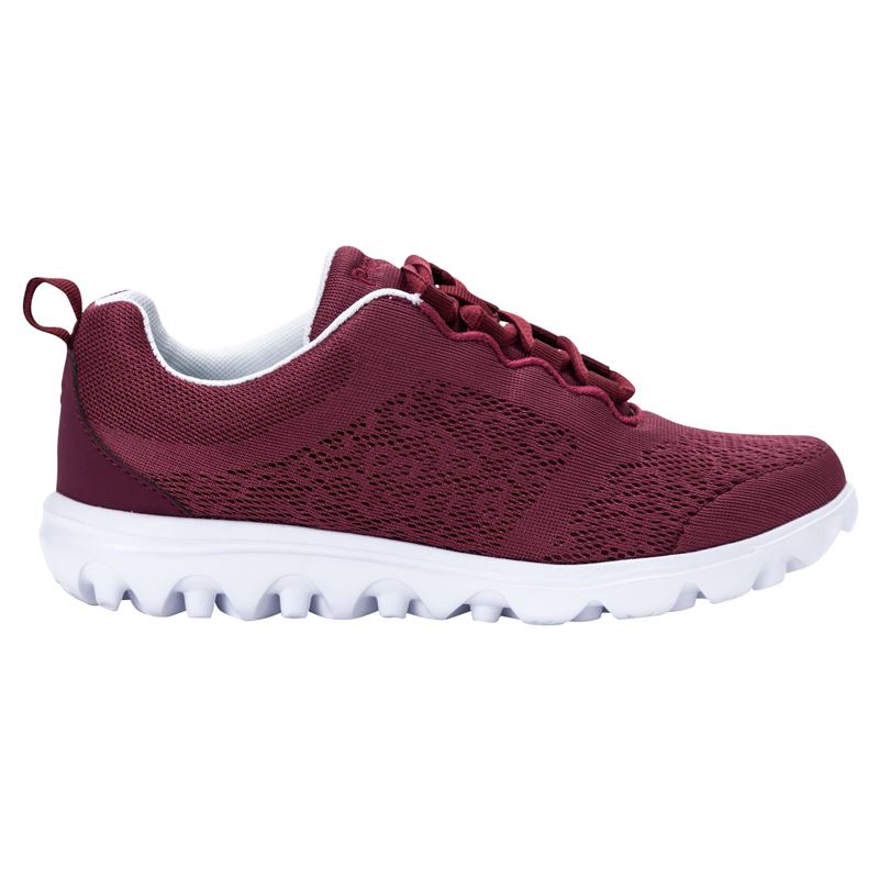 Cranberry Women's Propet TravelActiv Sneakers | GkMlENr5