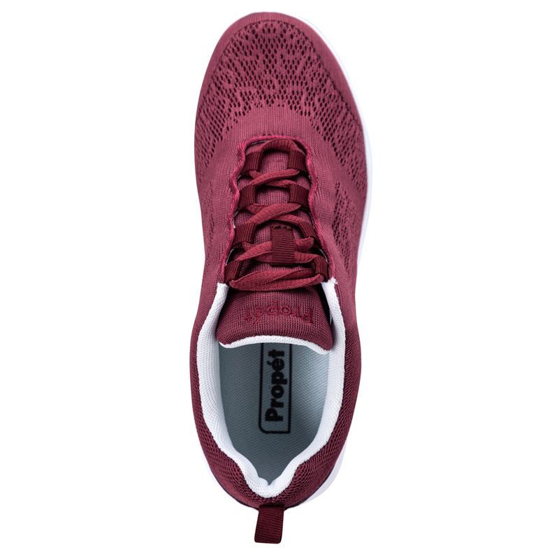 Cranberry Women's Propet TravelActiv Sneakers | GkMlENr5