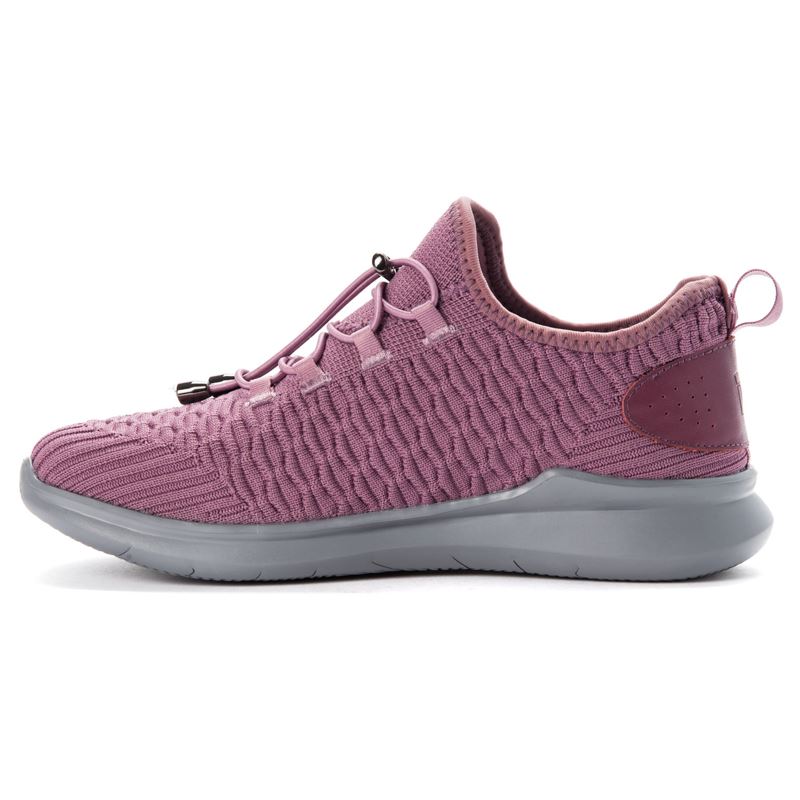 Crushed Berry Women's Propet TravelBound Sneakers | F7Vv58SF