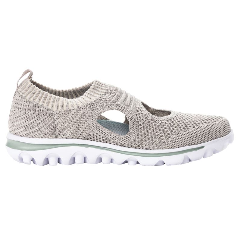 Grey Women's Propet TraveActiv Avid Casual Shoes | kp40hinV