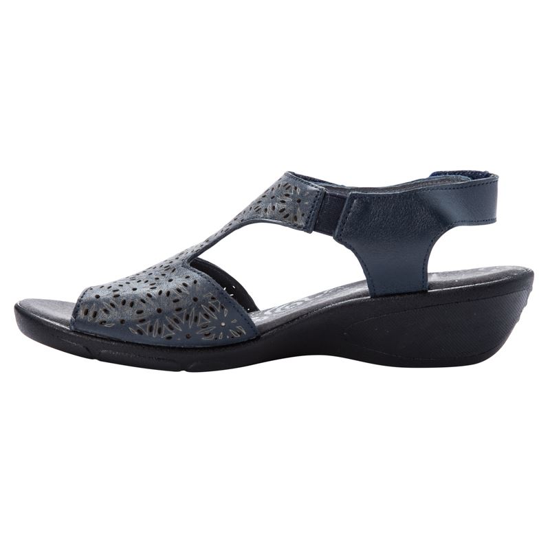 Navy Women's Propet Winnie Sandals | HeO392fw