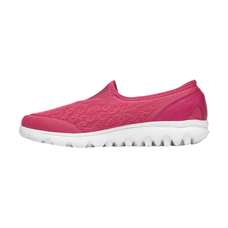 Red Women's Propet TravelActive Slip-On Sneakers | PTWEwO02