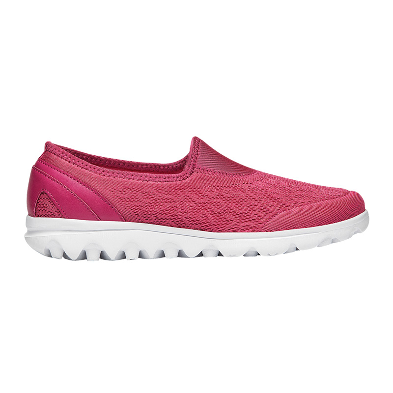 Red Women's Propet TravelActive Slip-On Sneakers | PTWEwO02