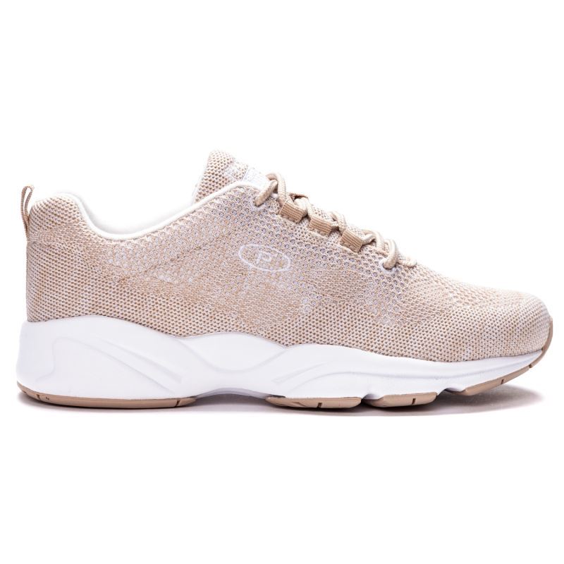 White Women's Propet Stability Fly Sneakers | rZblod7z