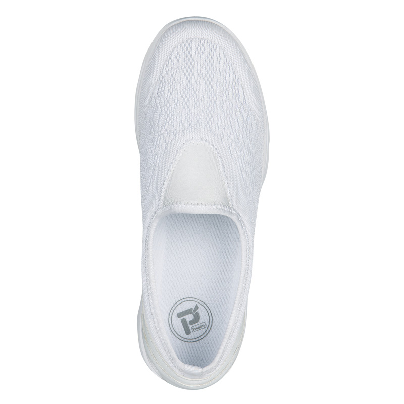 White Women's Propet TravelActive Slip-On Sneakers | VNluTkbu